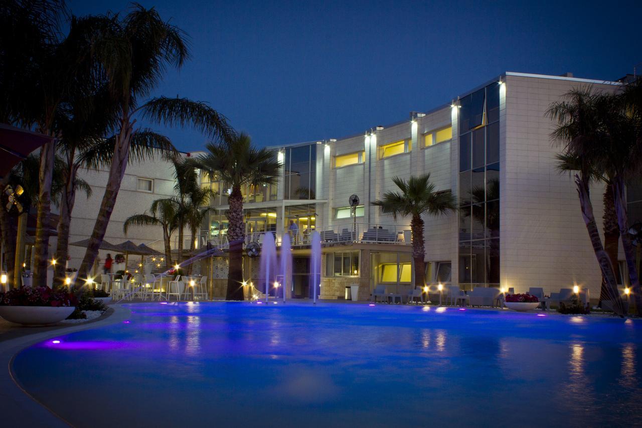 Dubaivillage *